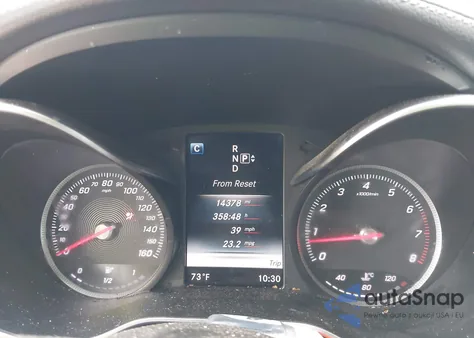 2015 Mercedes-Benz C 300 Sport 4Matic из США, поврежденный, VIN 55SWF4KB1FU016506